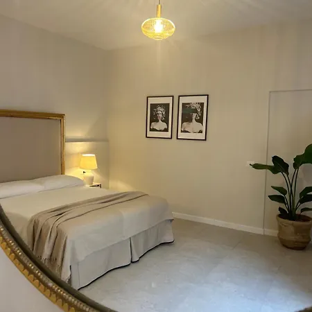 Notus Adults Only 4* Noto